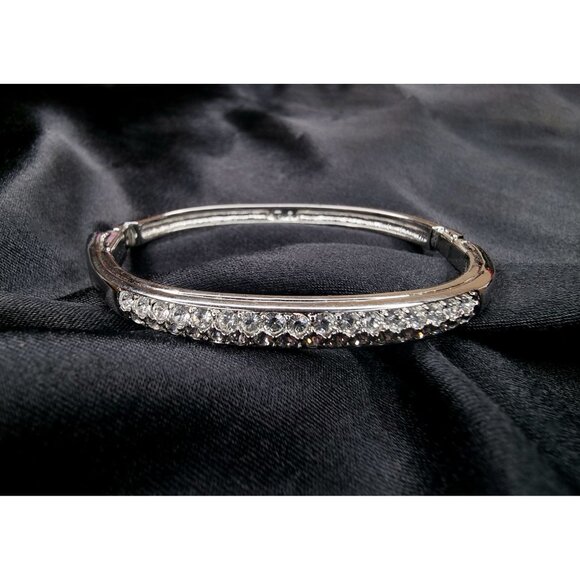 Vintage Swarovski Silver-Tone Hinged Bangle Bracelet With Clear Crystal Accents - Picture 2 of 5